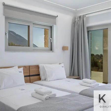 Vilă Blue Pearl With Private Pool In Afrato Village! Infinite Sea Views! Trapezaki (Kefalonia)