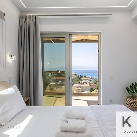 Vilă Blue Pearl With Private Pool In Afrato Village! Infinite Sea Views! Trapezaki (Kefalonia)